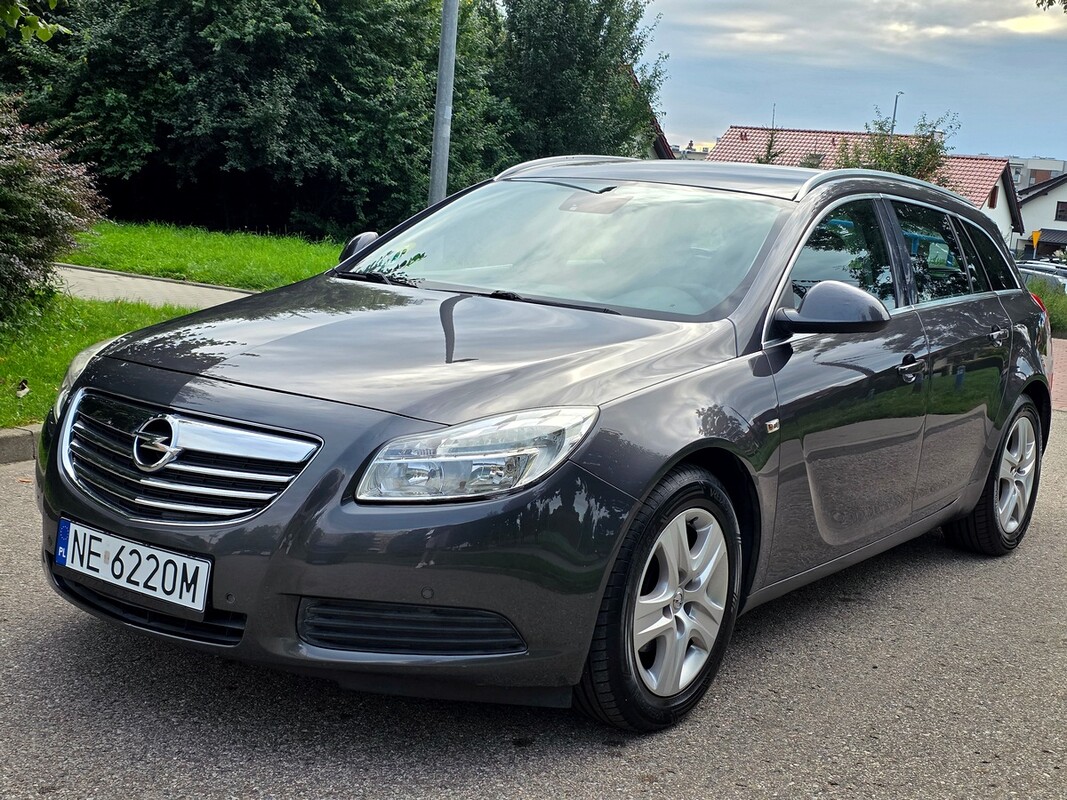Elbląg Opel Insignia 1.8 Benz 140kmNavi czujniki parkowania alufelgiZAREJESTROWANY200tys. km - Serwisowany ASO