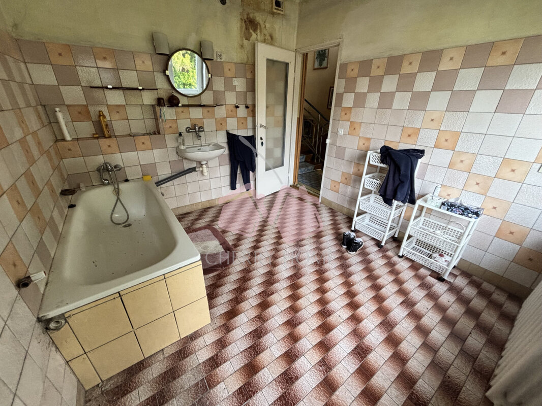 Elbląg CHERRY HOME Sp. z o.o.Sprzedam dom - Kąty Rybackie, Kasztanowa. Na sprzedaż dom z dużym potencjałem w