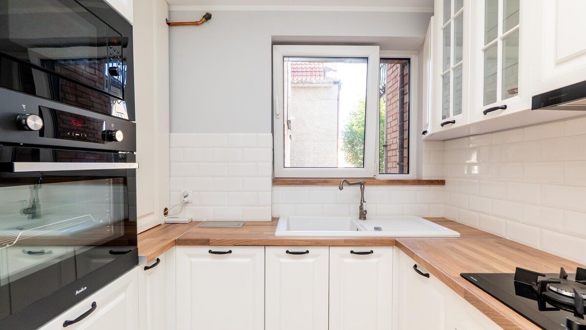 Elbląg   TO MY SPRZEDAJEMYNIERUCHOMOŚCI W TYM MIEŚCIEBIURO NIERUCHOMOŚCIAMERICAN HOMEWYNAJMĘ - 3 POKOJE - STARY