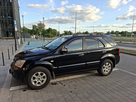 Elbląg Kia Sorento 2.5 CRDi 170KM, czarny SUV, ważne opłaty, w ciągłym użyciu