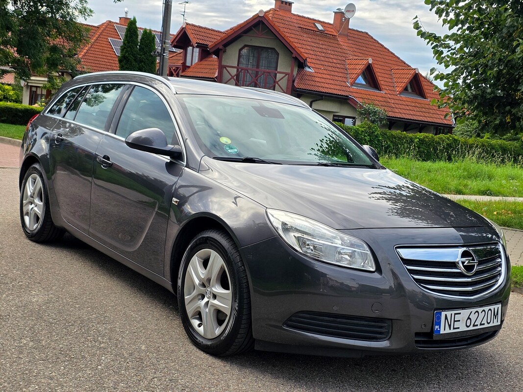 Elbląg Opel Insignia 1.8 Benz 140kmNavi czujniki parkowania alufelgiZAREJESTROWANY200tys. km - Serwisowany ASO