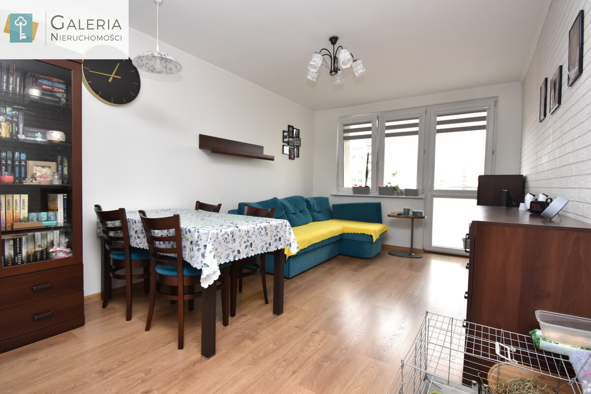 Elbląg GALERIA NIERUCHOMOŚCIZ pasji i miłości do nieruchomościNa sprzedaż: Dwa pokoje z balkonem blisko