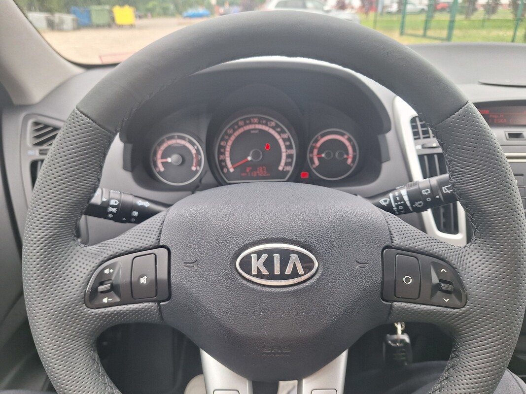 Elbląg Kia Ceed 1.4 CVVT 90 KM | Benzyna | Manual | Spirit |
Oferuję do sprzedaży Kia Ceed z 2011