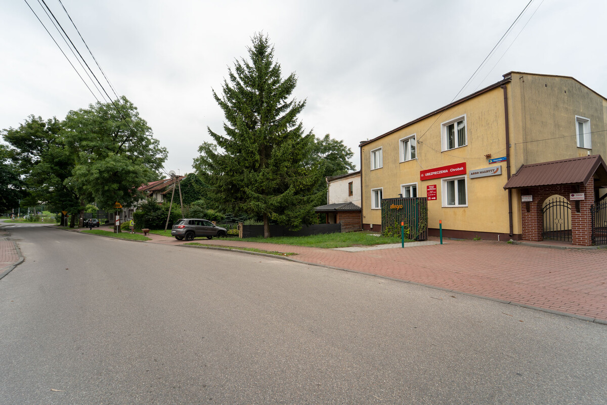 Elbląg WGN Nieruchomości Oddział Elbląg prezentuje Państwu na sprzedaż przestronny dwukondygnacyjny budynek biurowy w
