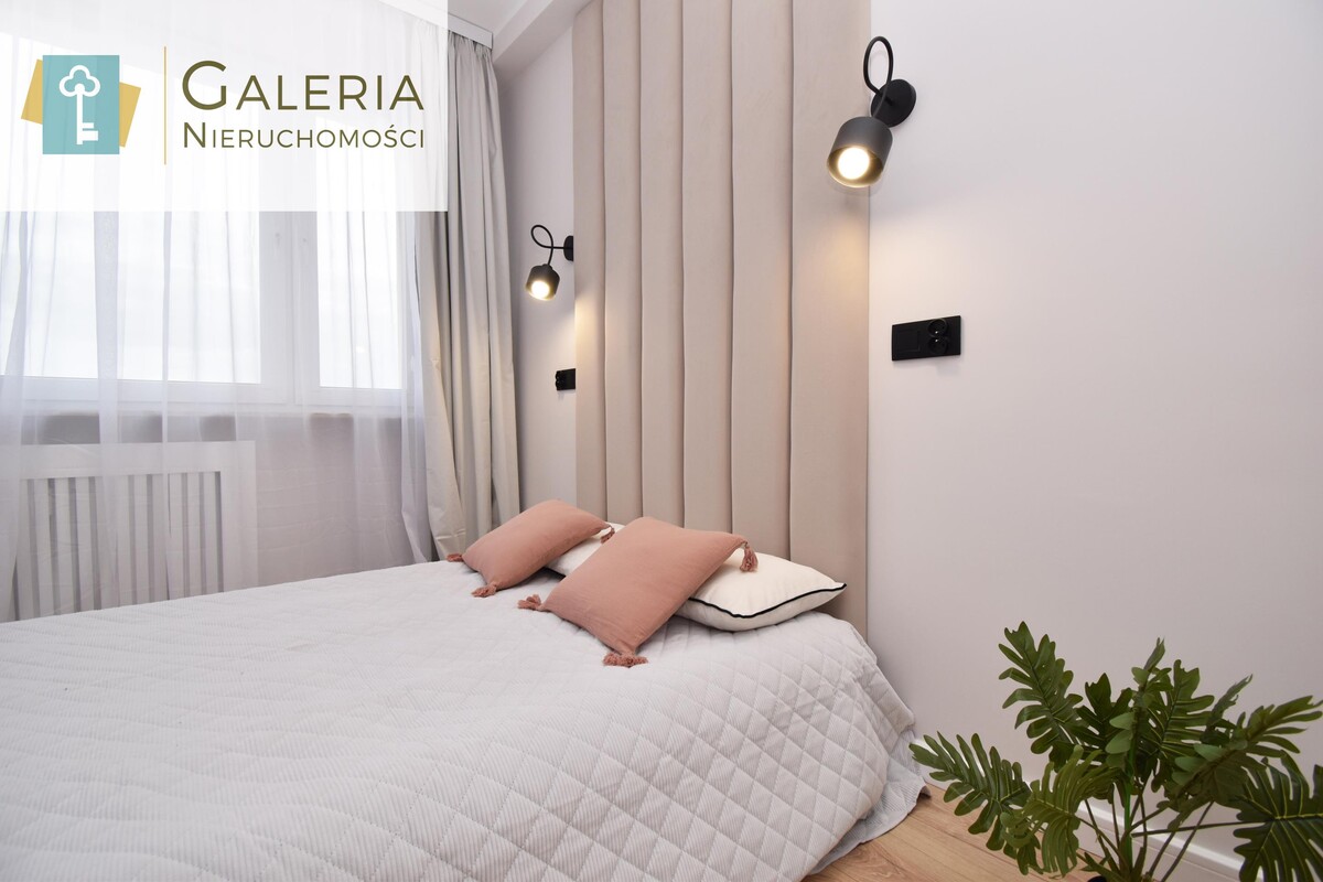 Elbląg GALERIA NIERUCHOMOŚCIZ pasji i miłości do nieruchomościNa sprzedaż: 4 pokoje, balkon, po generalnym remoncie