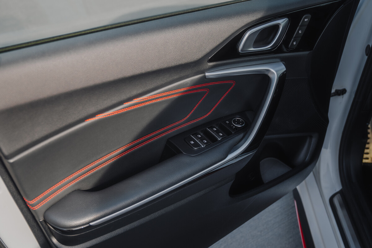 Elbląg KIA ProCeed 1.6 GT 204 KM – Pierwszy właściciel, polski salon, bezwypadkowy!Dynamiczne auto o