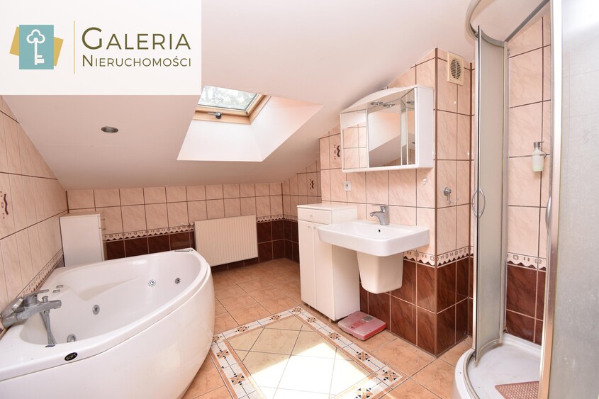 Elbląg GALERIA NIERUCHOMOŚCIZ pasji i miłości do nieruchomościNa sprzedaż: Dwa budynki handlowo-usługowe oraz budynek