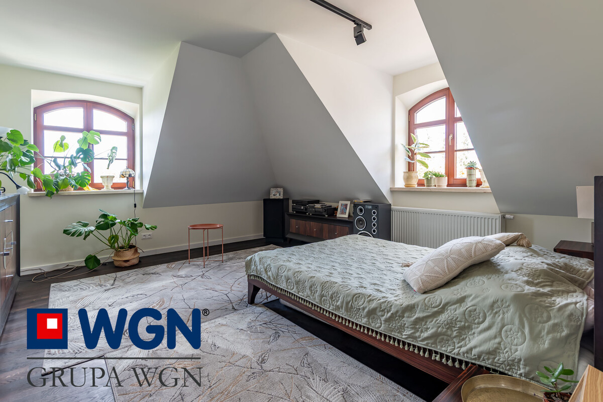 Elbląg Bajkowa posiadłość, w której nowoczesność spotyka się z naturą. WGN Nieruchomości prezentuje dom w miejscowości