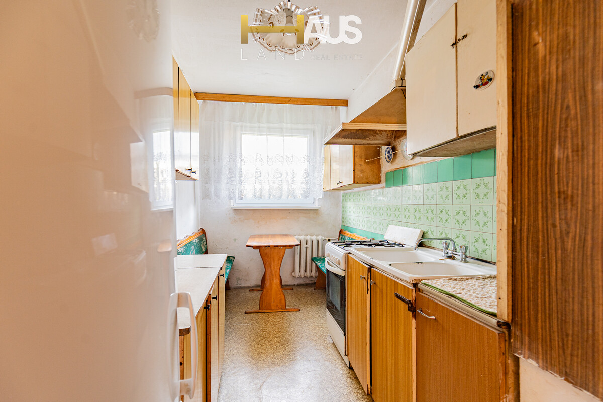 Elbląg DZIEŃ OTWARTY 08.11.2025r (SOBOTA)ELBLĄG, UL. ANDERSA ZAWADA  PARTER  5 POKOI, OSOBNA KUCHNIA