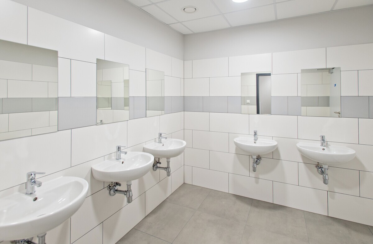 Elbląg Wynajmij nowoczesną halę produkcyjno-magazynową w Centrum Produkcyjno-Logistycznym Dobra Novina I