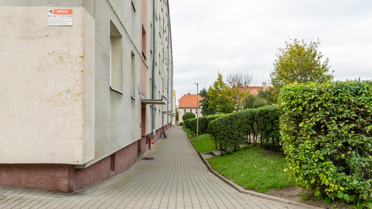 Elbląg TO MY SPRZEDAJEMYNIERUCHOMOŚCI W TYM MIEŚCIEBIURO NIERUCHOMOŚCIAMERICAN HOMEFOR SALE - 2 POKOJE UL. LUBRANIECKA