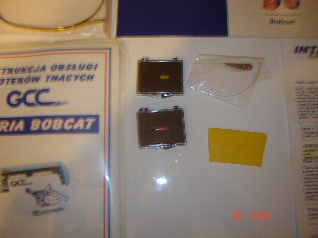 Elbląg Sprzedam ploter tnący 2D BOBCAT 60,zakupiony w 2006 roku i nigdy nie był używany.