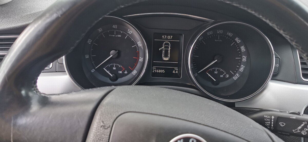 Elbląg Sprzedany skodę superb Kombi 2010r 1,8 B 160km