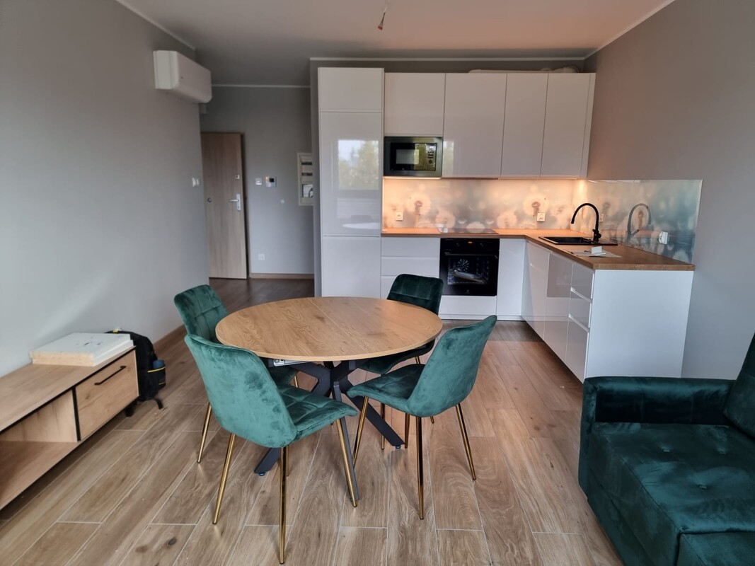 Elbląg 🌟 Mieszkanie do wynajęcia – Salon z aneksem, sypialnia, duża łazienka 🌟Nowoczesny lokal