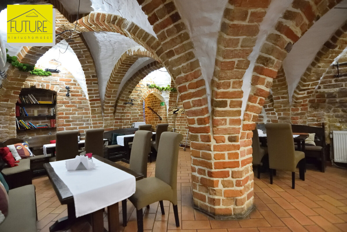 Elbląg FUTURE NIERUCHOMOŚCIWynajmę komercyjny - Elbląg, Garbary. WYNAJMIJ LOKAL GASTRONOMICZNY NA ELBLĄSKIEJ STARÓWCE