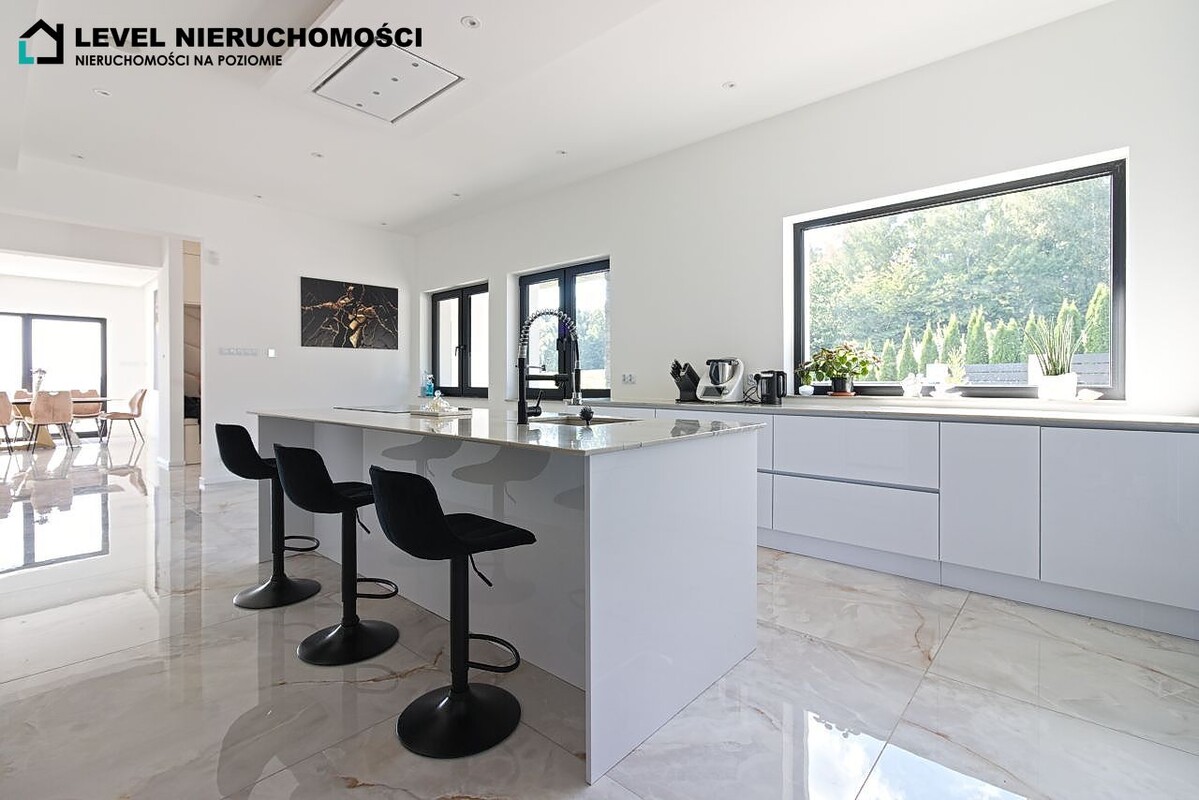 Elbląg LEVEL NIERUCHOMOŚCI Nowoczesny dom pod ElblągiemMyślęcin259,10 m2 NIERUCHOMOŚCI NA POZIOMIE