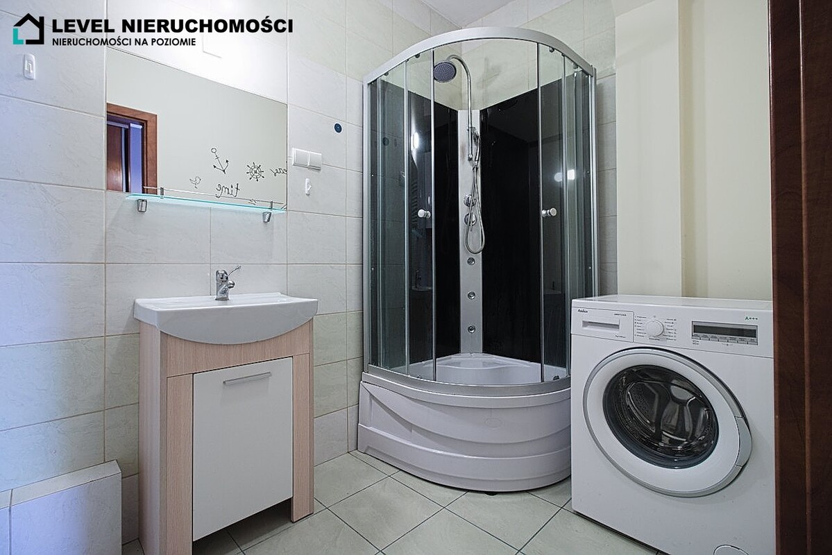 Elbląg LEVEL NIERUCHOMOŚCI Trzypokojowe mieszkanie przy starówceul. Królewiecka NIERUCHOMOŚCI NA POZIOMIE