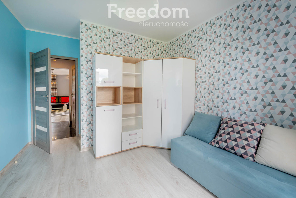 Elbląg FREEDOM NIERUCHOMOŚCIWynajmę mieszkanie - Elbląg, Władysława Broniewskiego. Nowoczesne mieszkanie z dużym