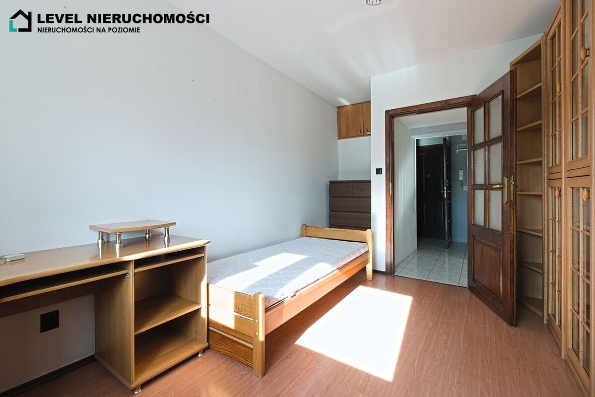 Elbląg LEVEL NIERUCHOMOŚCI Duże mieszkanie czteropokojowe, ul. Powstańców Warszawskich, Elbląg