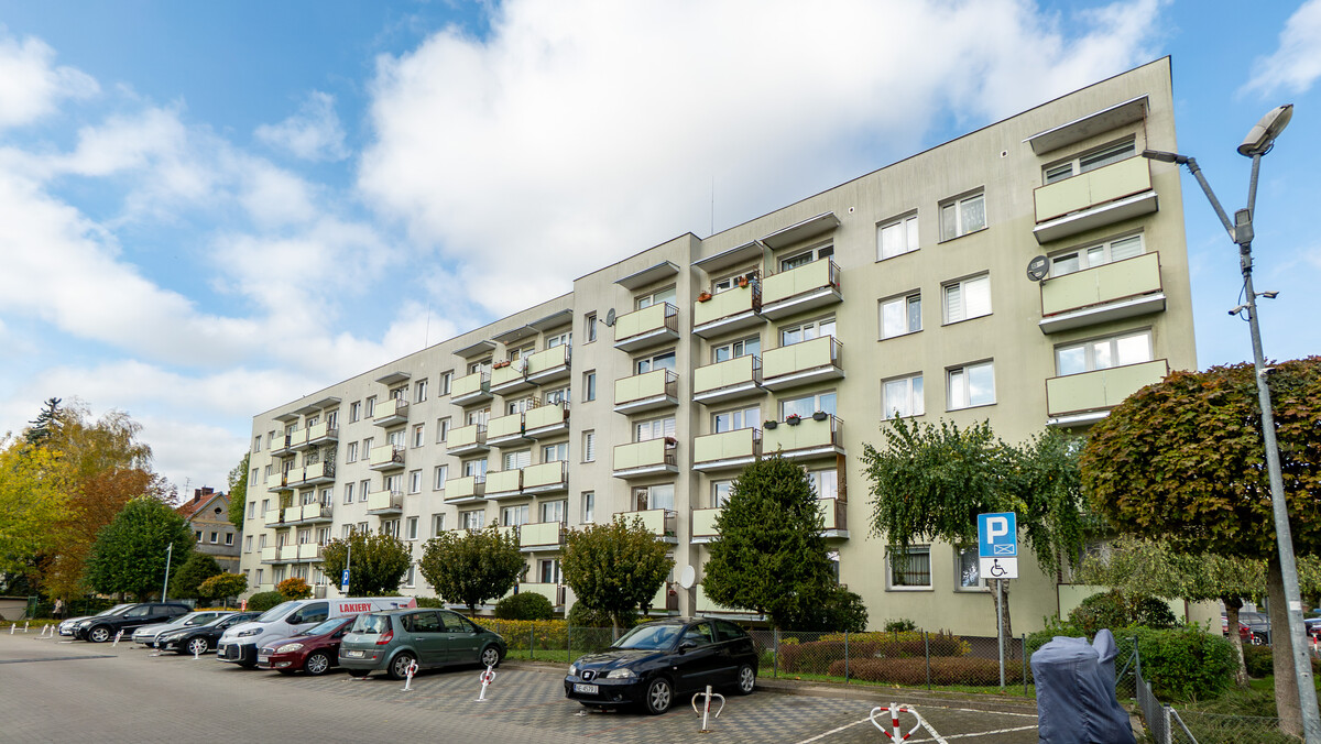Elbląg TO MY SPRZEDAJEMYNIERUCHOMOŚCI W TYM MIEŚCIEBIURO NIERUCHOMOŚCIAMERICAN HOMEFOR SALE - 2POKOJE - UL. SŁONECZNA