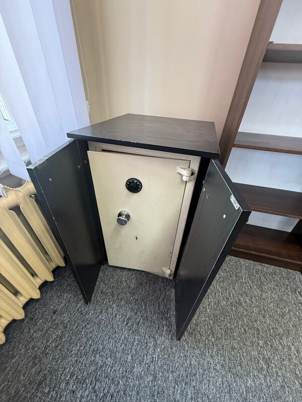 Elbląg BIURO NIERUCHOMOŚCISZULC& SZULCLokal usługowy: Elblągu ul. RobotniczaPowierzchnia: 50 m2Na wynajem