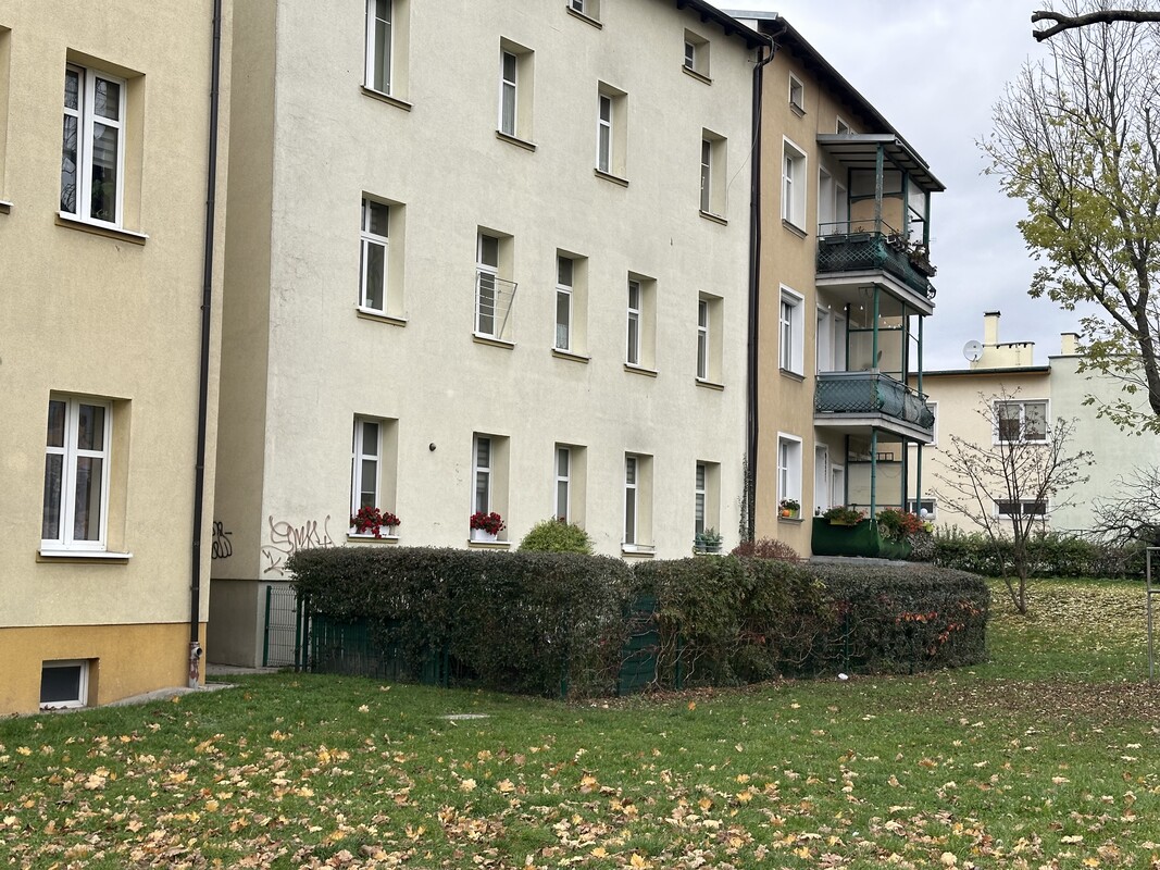 Elbląg BIURO NIERUCHOMOŚCISZULC& SZULCSprzedam mieszkanie w Elblągu ul. Królewiecka, mieszkanie o pow.65,8m2 na 2