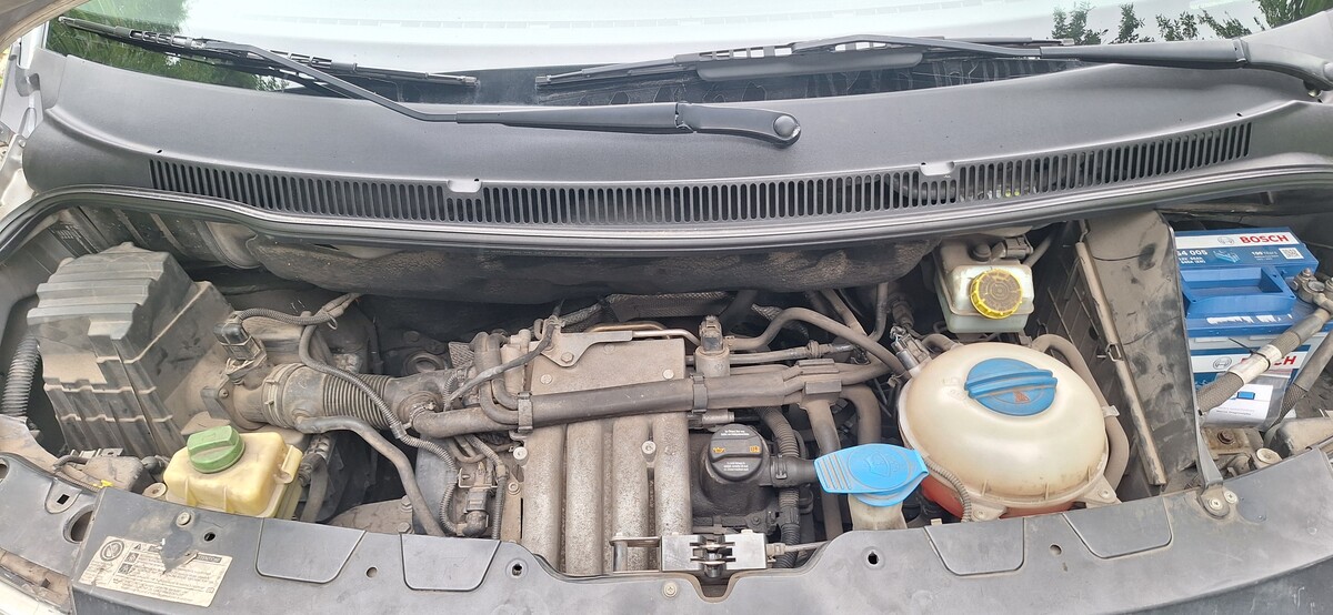Elbląg Transporter VW T5 Benzyna 2,0 MPI Zabudowa warsztatowa bezwypadkowy 158 tys. km