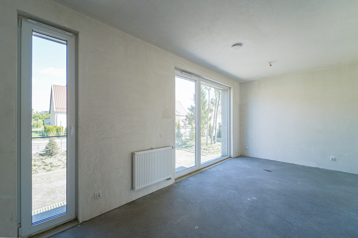 Elbląg KINGDOM NIERUCHOMOŚCI BLISKO CIEBIE NA SPRZEDAŻ NOWOCZESNY DWUPOZIOMOWY 4-POKOJOWY APARTAMENT W STANIE