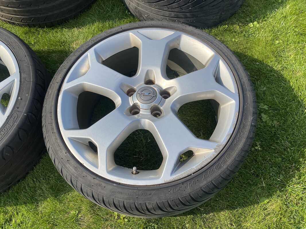 Elbląg ALUFELGI SNOWFLAKE FELGI 19 8J ET43 5X110 OPEL VECTRA C OPC SIGNUM 4SZT. Na felgach opony 235/35/19.