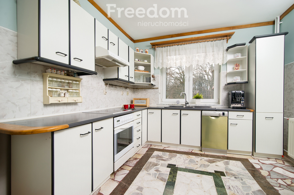 Elbląg FREEDOM NIERUCHOMOŚCISprzedam dom - Elbląg, Zofii Nałkowskiej. Atrakcyjny dom położony w malowniczej