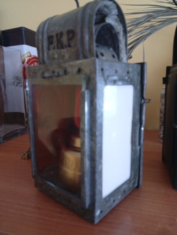 Elbląg Sprzedam zabytkowa lampę karbidową PKP po całkowitej renowacji 2sztuki jest to lampa konduktorska PRL