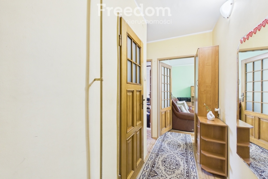 Elbląg FREEDOM NIERUCHOMOŚCISprzedam mieszkanie - Elbląg, Odzieżowa. Lokalizacja: Mieszkanie położone w ścisłym