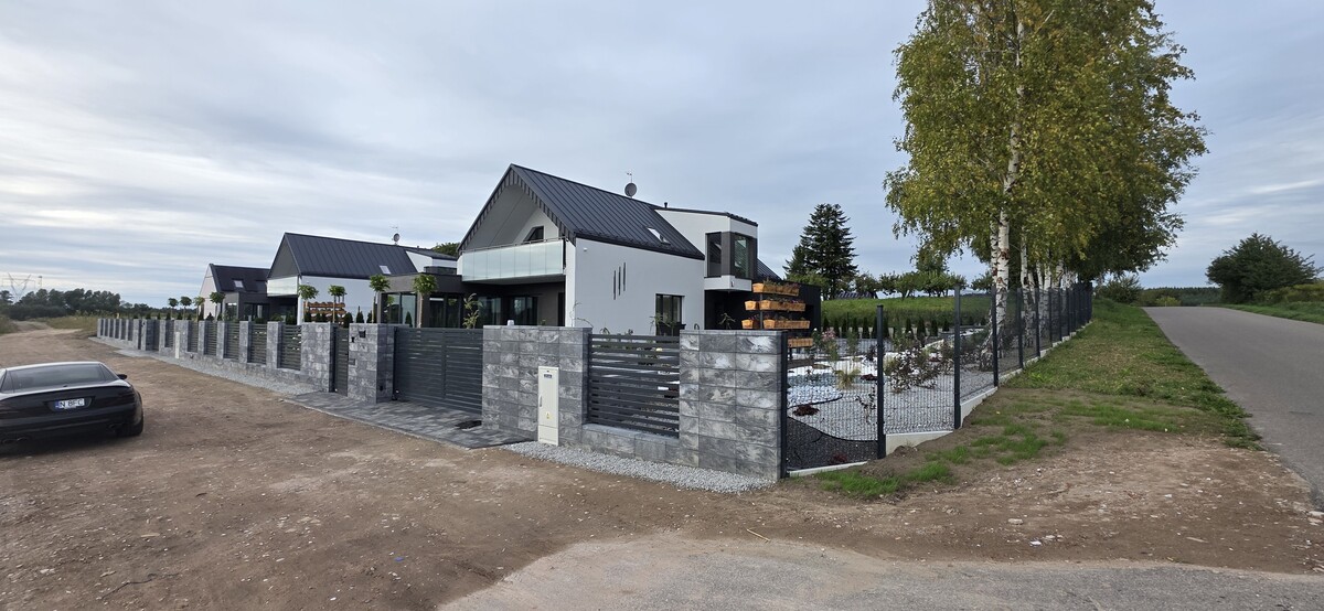Elbląg Nowoczesny dom z ogrodem zimowym – Nowina, 5 km od Elbląga Na sprzedaż: Komfortowy dom 220 m² z