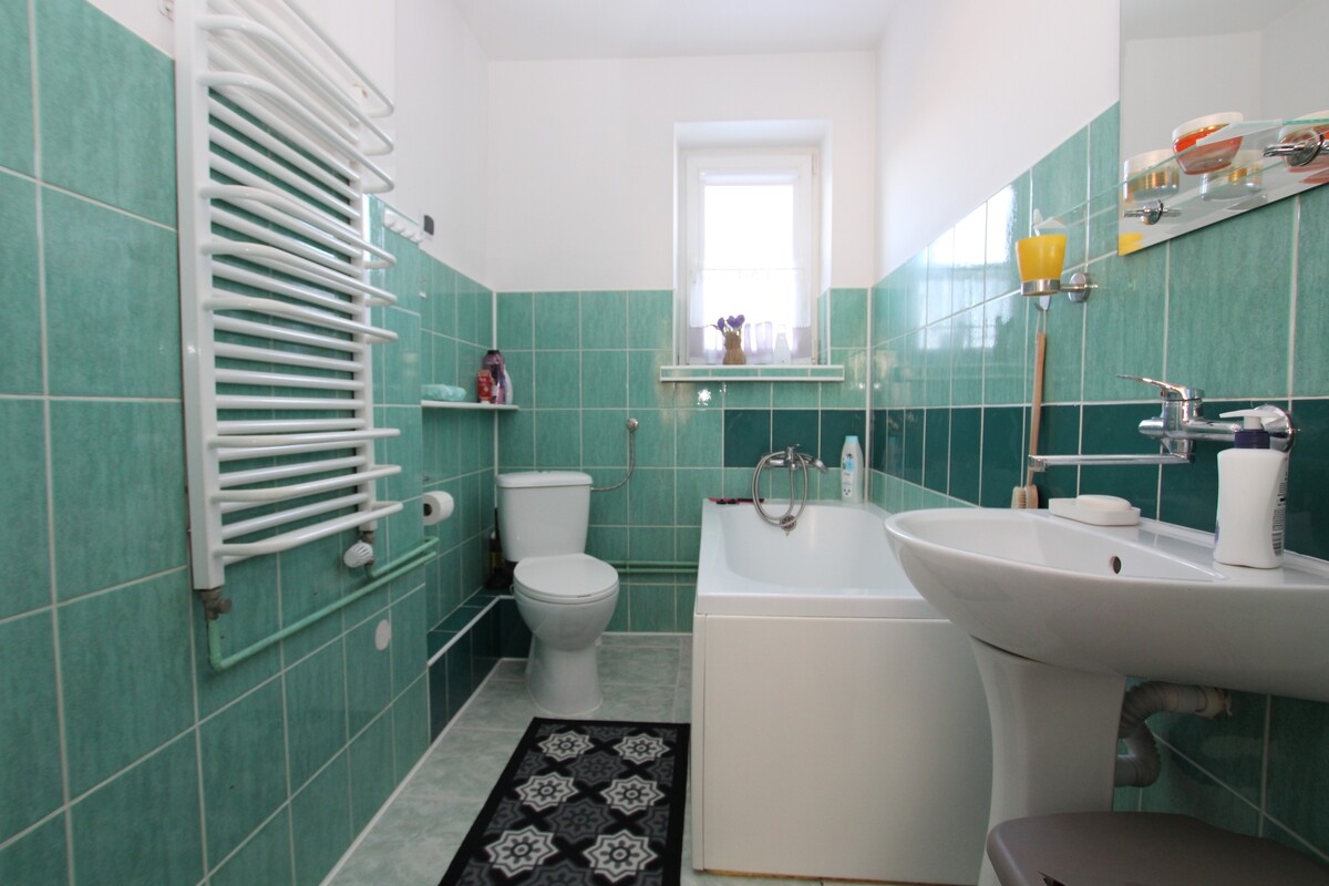 Elbląg NIERUCHOMOŚCI ANNA KRASZEWSKAMieszkanie 3-pokojowe z własnym ogrodem i garażem Łęcze, gm. Tolkmicko, 10