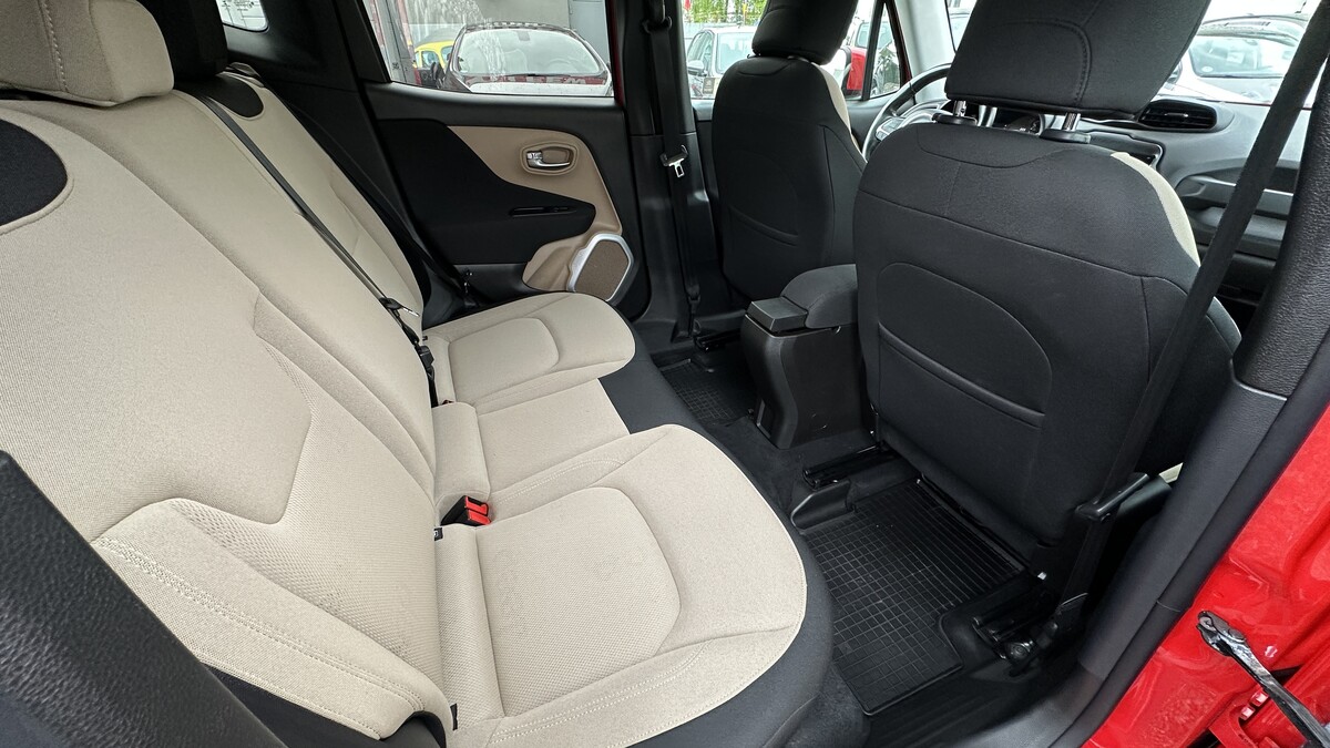 Elbląg Auto Leew LEWANDOWSKI Kupujemy i Sprzedajemy tylko dobre auta Za auta z Polskiego Salonu Płacimy Najwięcej JEEP