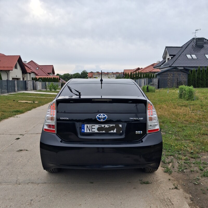 Elbląg Sprzedam Toyota Prius 3 1.8 99KM Hybrid 2009r. Sprowadzona Zarejestrowana Garażowana Czarna Alu17 Skóra Navi