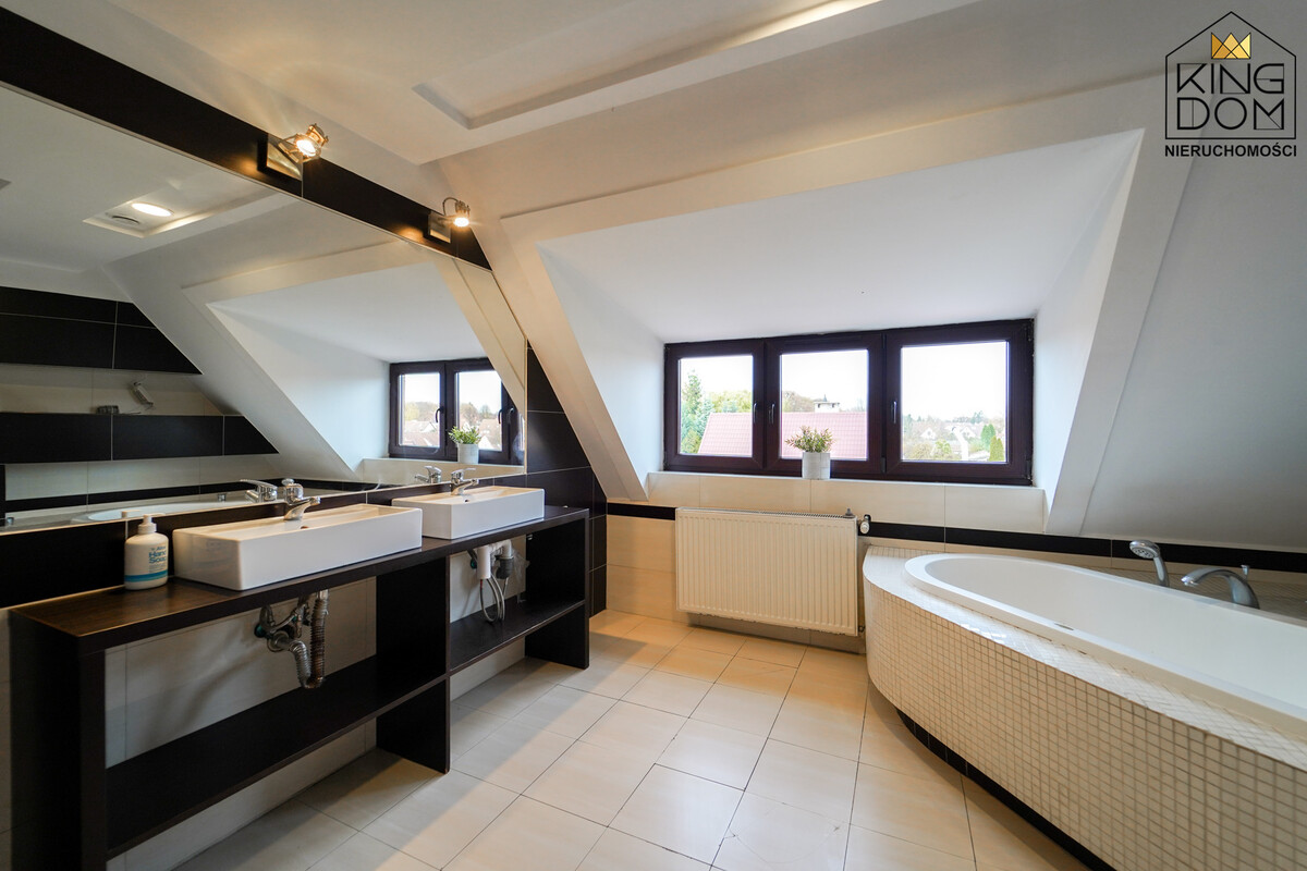 Elbląg 👑🏠 KINGDOM 🏠👑NIERUCHOMOŚCI BLISKO CIEBIE PRZESTRONNE