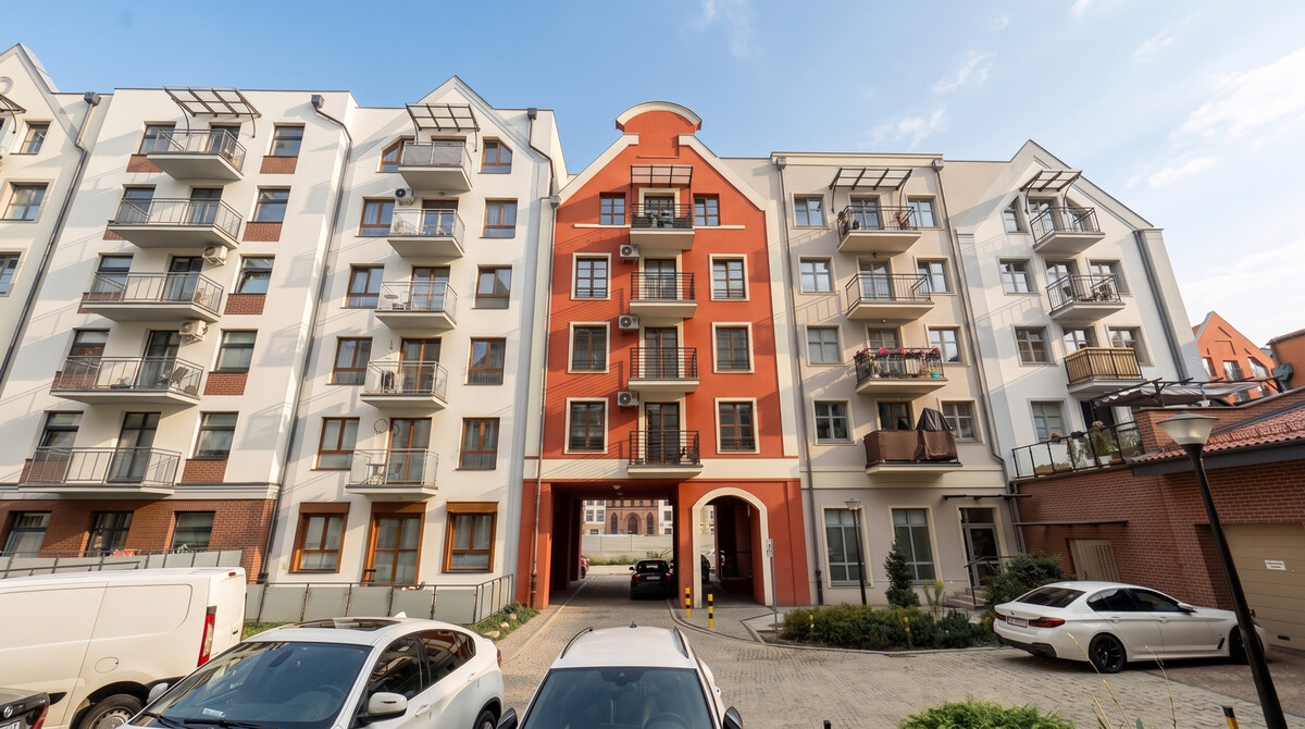 Elbląg TO MY SPRZEDAJEMYNIERUCHOMOŚCI W TYM MIEŚCIEBIURO NIERUCHOMOŚCIAMERICAN HOME Mieszkanie ul. Bednarska / Stare