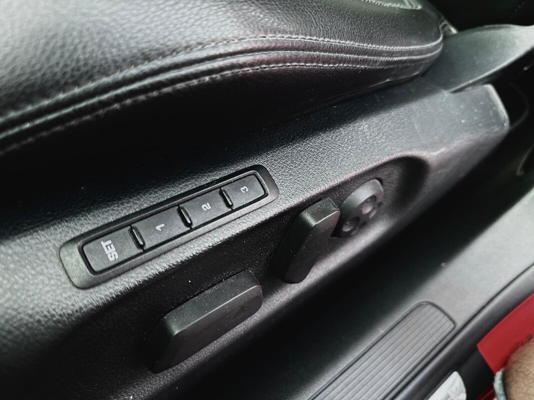 Elbląg Volkswagen Passat 2.0 R z 2009 roku, 200PS