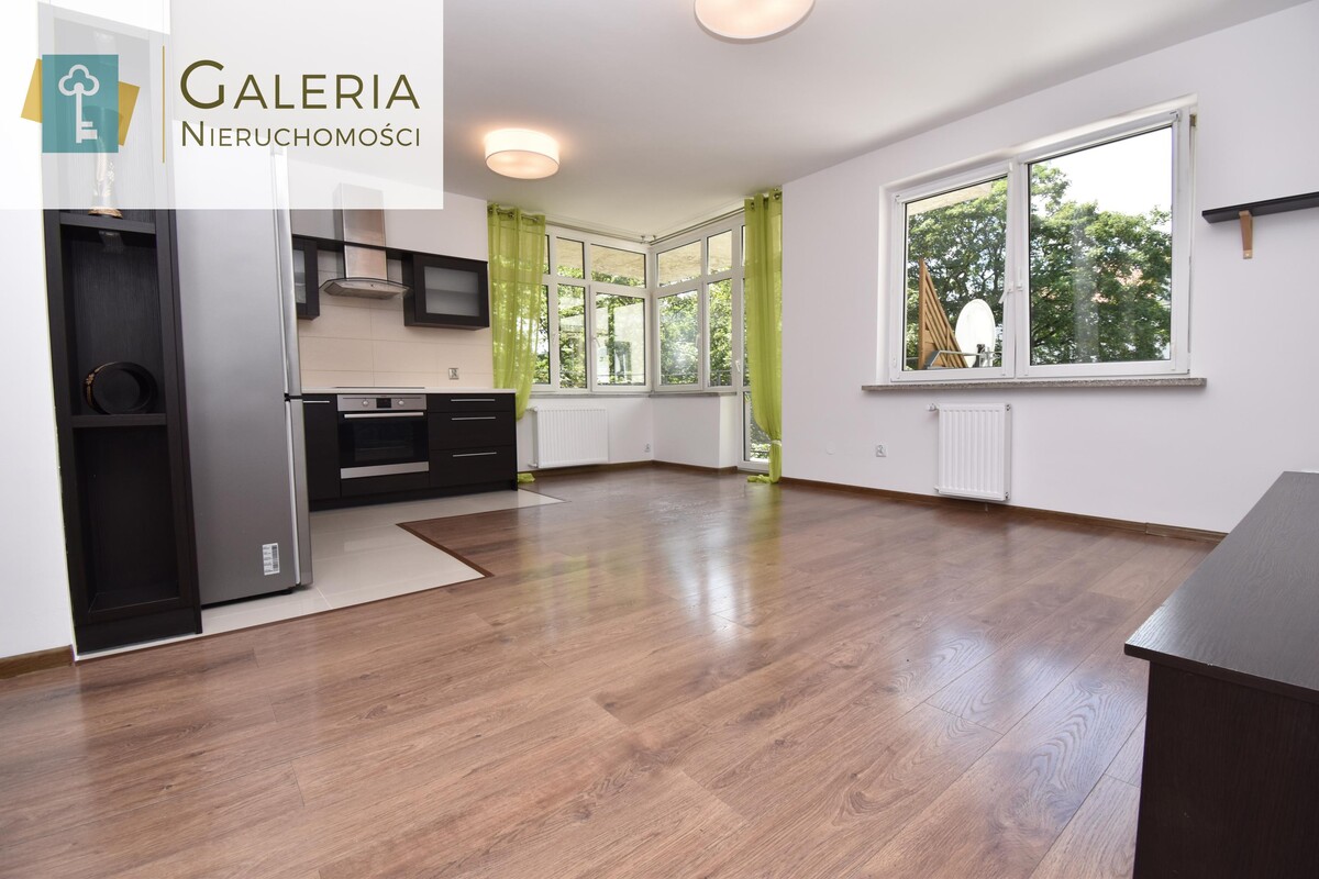 Elbląg GALERIA NIERUCHOMOŚCIZ pasji i miłości do nieruchomościNa sprzedaż: Trzypokojowe mieszkanie z narożnym balkonem