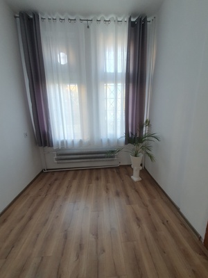 Elbląg Wynajmę pomieszczenie ok. 15 m na usługi kosmetyczne, stylizacja rzęs, przedłużenie paznokci, makijaż, masaże