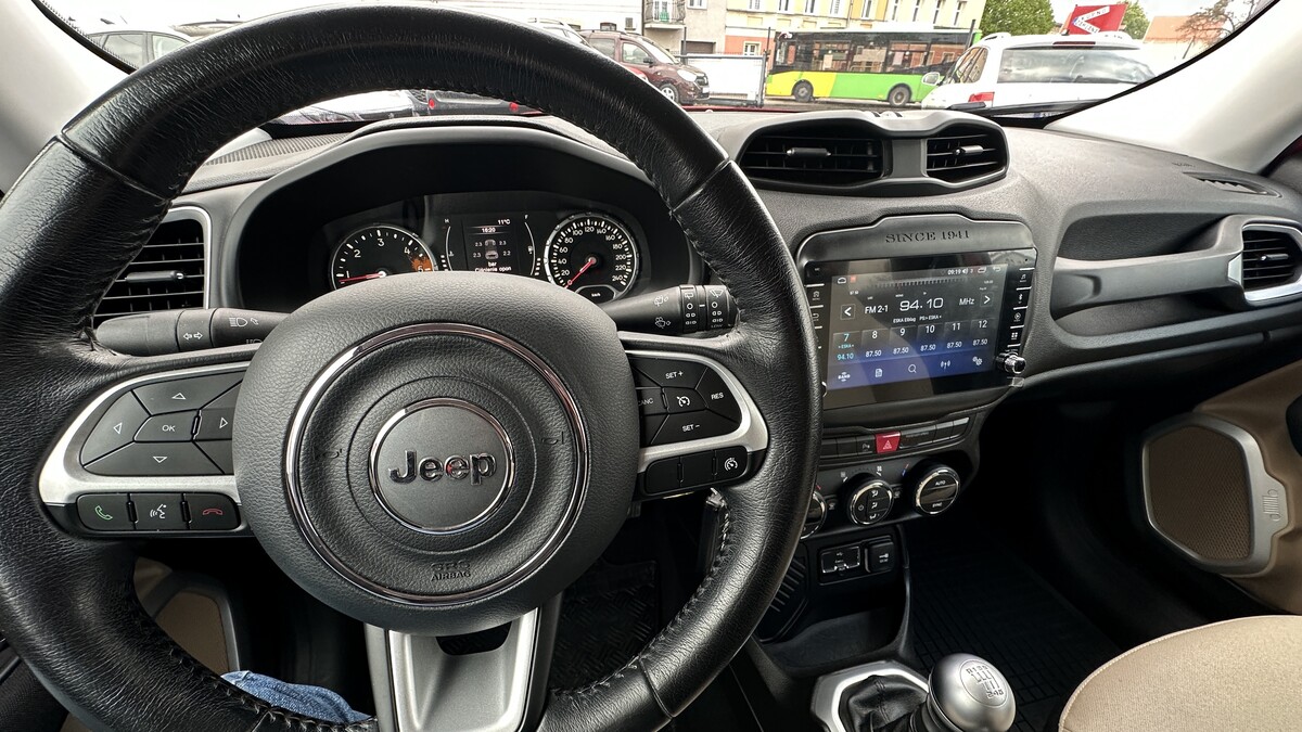 Elbląg Auto Leew LEWANDOWSKI Kupujemy i Sprzedajemy tylko dobre auta Za auta z Polskiego Salonu Płacimy Najwięcej JEEP