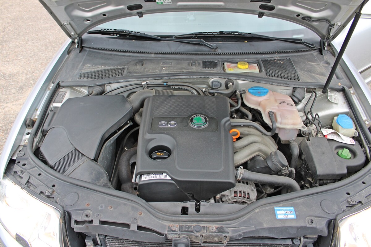 Elbląg SKODA SUPERB SILNIK : 2.0 115KM (zwykły 8V)Rok produkcji : 2008