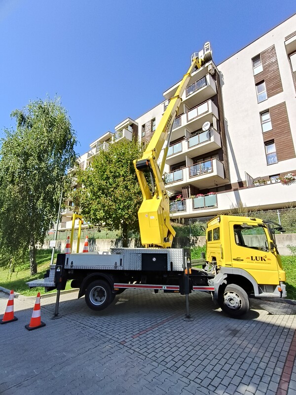 Elbląg • usługi podnośnikowe - wynajem podnośnika koszowego 27m • wycinka, pielęgnacja drzew i krzewów