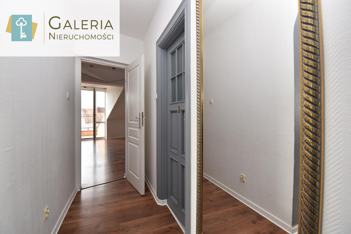 Elbląg GALERIA NIERUCHOMOŚCIZ pasji i miłości do nieruchomościNa sprzedaż: Rodzinne 4 pokojowe mieszkanie z duszą