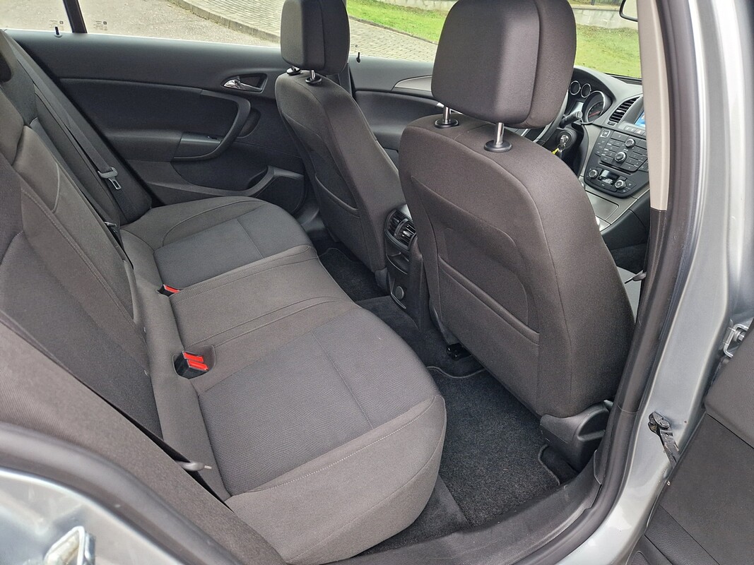 Elbląg Opel InsigniaSilnik : Benzyna 140KM179tys. km Serwis !Zarejestrowany i opłacony!