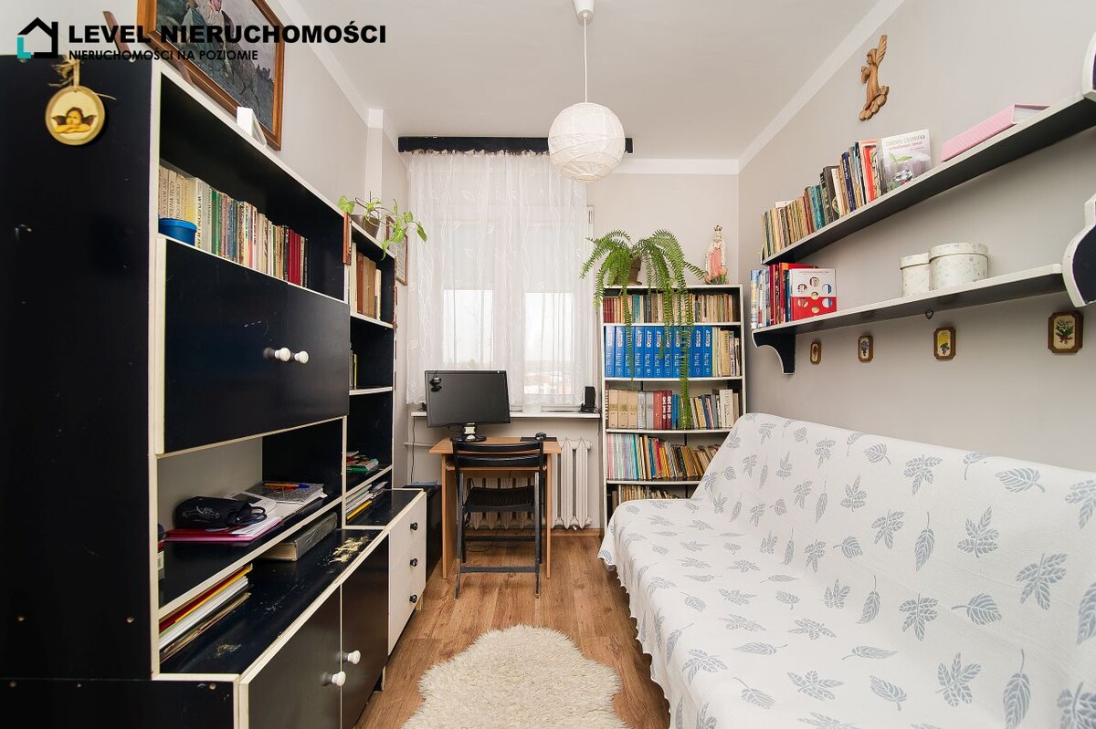 Elbląg LEVEL NIERUCHOMOŚCI Czteropokojowe mieszkanie z balkonemul. Fromborska67,50 m2 NIERUCHOMOŚCI NA