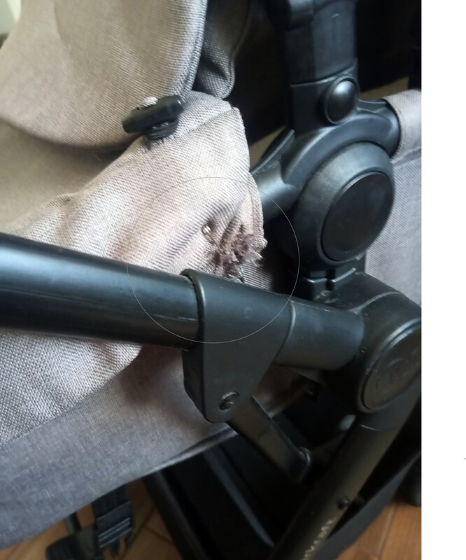 Elbląg Wózek Kinderkraft B- Tour Gondola / Spacerówka
- Od urodzenia do około 4 lat (22 kg)
- Torba + Folia