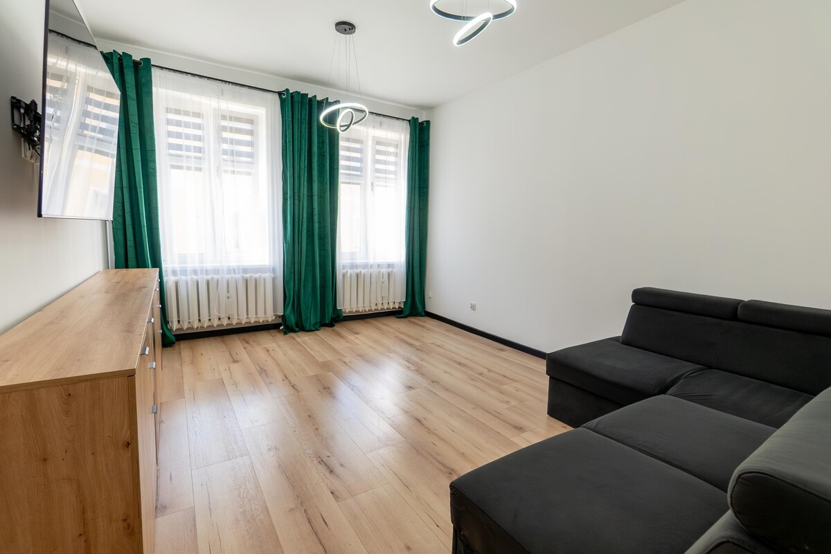 Elbląg TO MY SPRZEDAJEMYNIERUCHOMOŚCI W TYM MIEŚCIEBIURO NIERUCHOMOŚCIAMERICAN HOMEFOR SALE - 2 POKOJE -