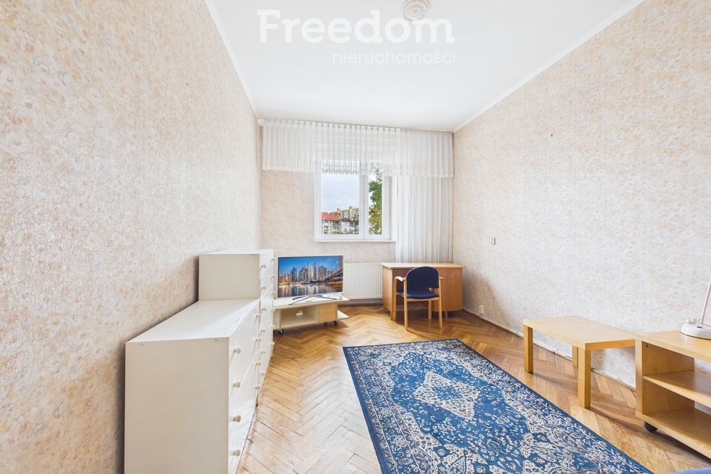 Elbląg FREEDOM NIERUCHOMOŚCISprzedam mieszkanie - Malbork, Jagiellońska. Mieszkanie trzypokojowe sytuowane na piętrze